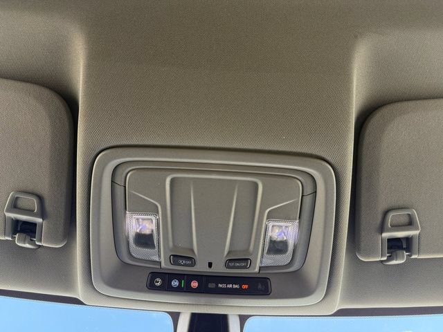 Used 2021 Chevrolet Silverado 1500 LT Trail Boss AWD/4WD image 8