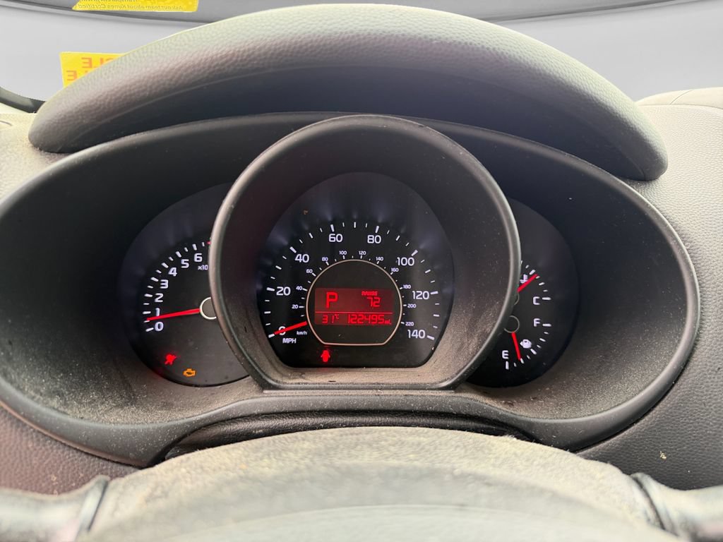 Used 2016 Kia Soul FWD image 13