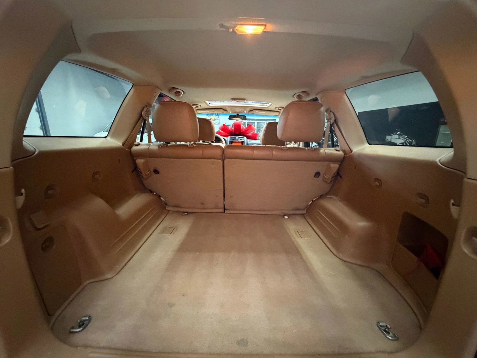 Used 2002 Isuzu Axiom XS RWD image 21