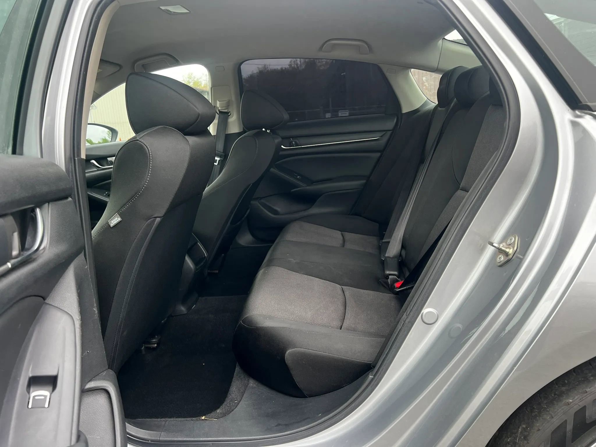 Used 2019 Honda Accord LX image 9