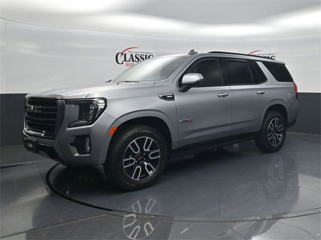 Used 2024 GMC Yukon AT4 w/ AT4 Premium Package image 3