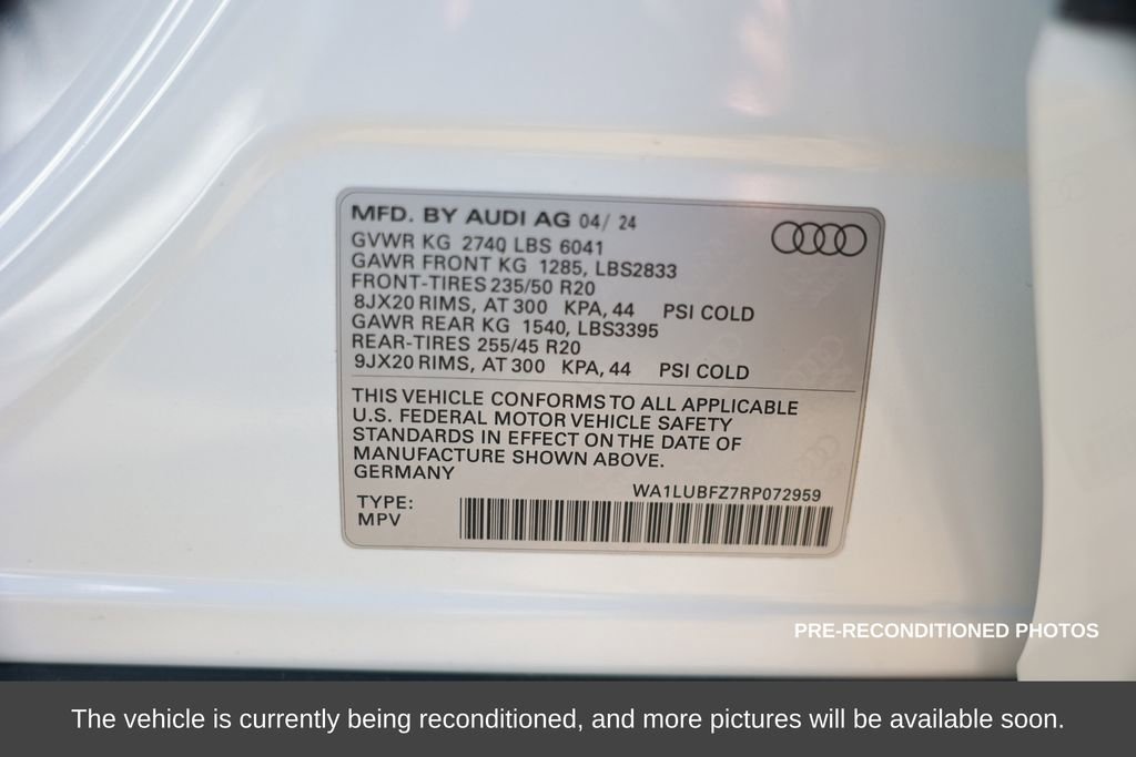 Used 2024 Audi Q4 e-tron Premium Plus w/ Premium Plus image 40
