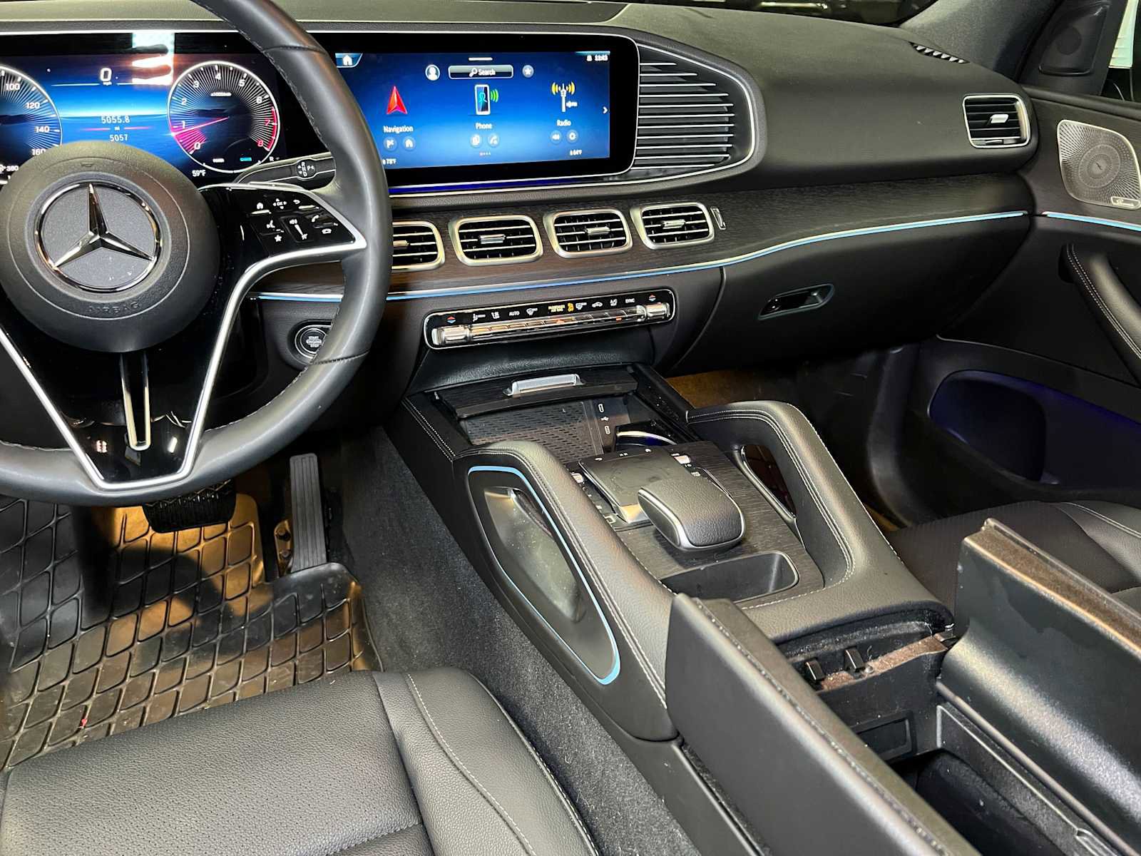 Used 2025 Mercedes-Benz GLE 350 4MATIC image 32
