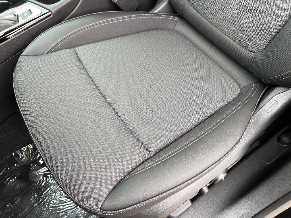New 2026 Buick Encore GX Preferred w/ Comfort Package AWD/4WD image 9