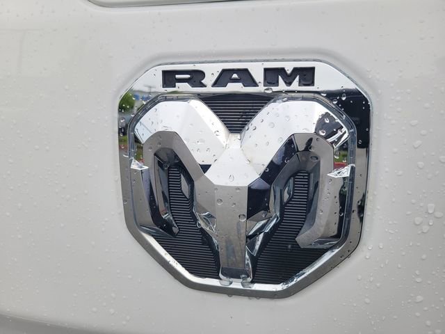 Used 2020 RAM 1500 Laramie w/ Off Road Group image 10
