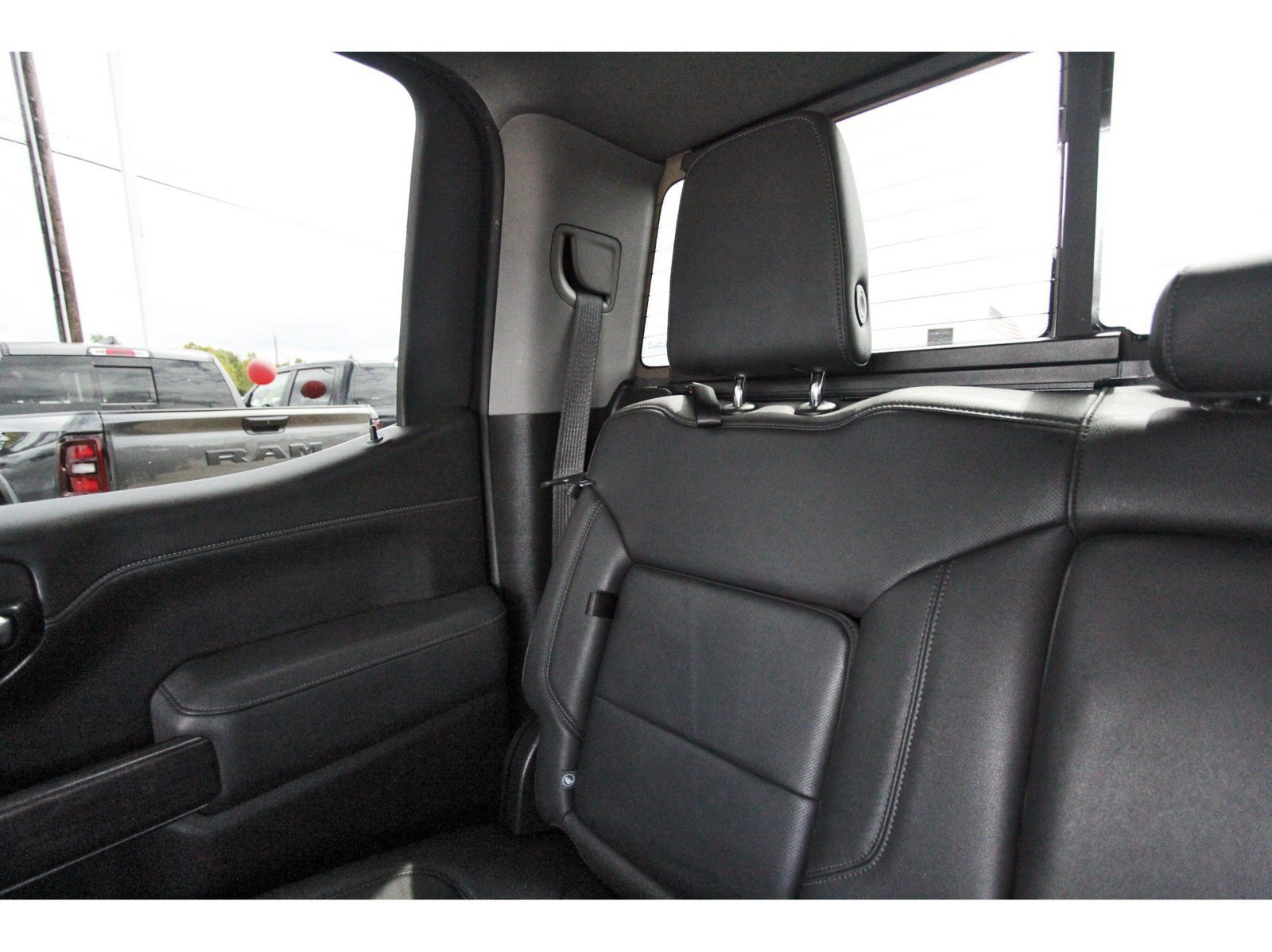 Used 2021 Chevrolet Silverado 1500 LTZ w/ LTZ Premium Texas Edition AWD/4WD image 14