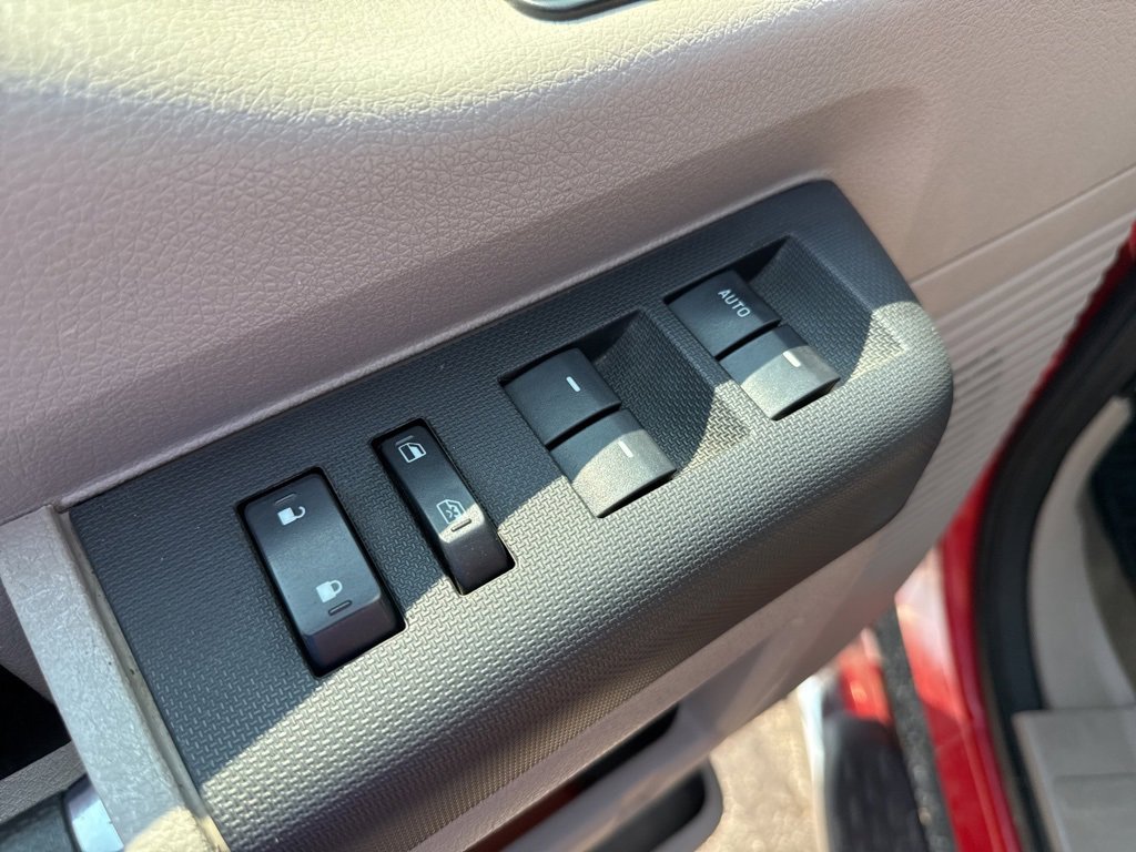 Used 2008 Ford F250 XLT image 15