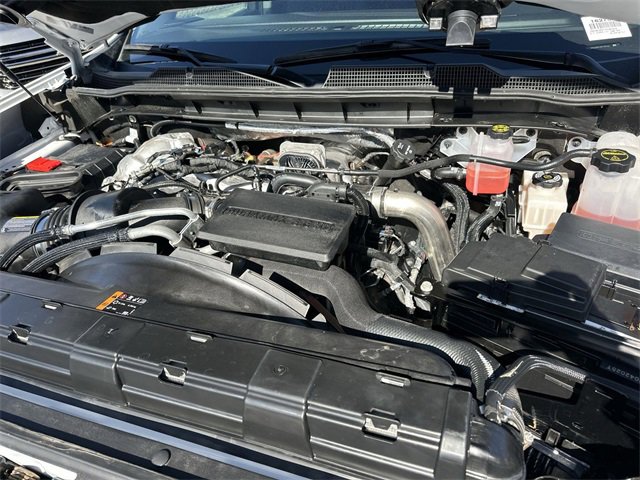 Used 2025 Chevrolet Silverado 3500 LT w/ Convenience Package image 29