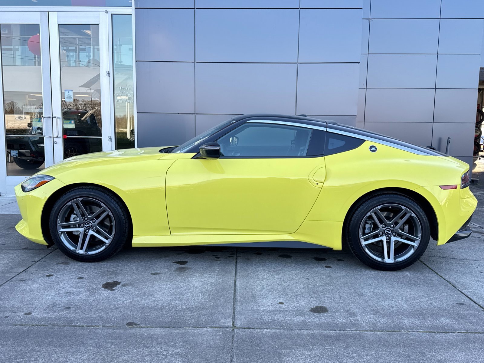 Certified 2024 Nissan Z Sport w/ Floor Mat Package image 6