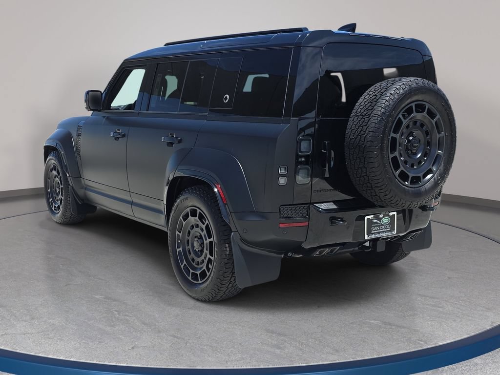 New 2026 Land Rover Defender 110 OCTA AWD/4WD image 7