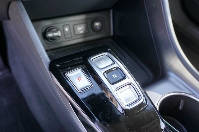 Used 2023 Hyundai Sonata SEL w/ Convenience Package FWD image 14