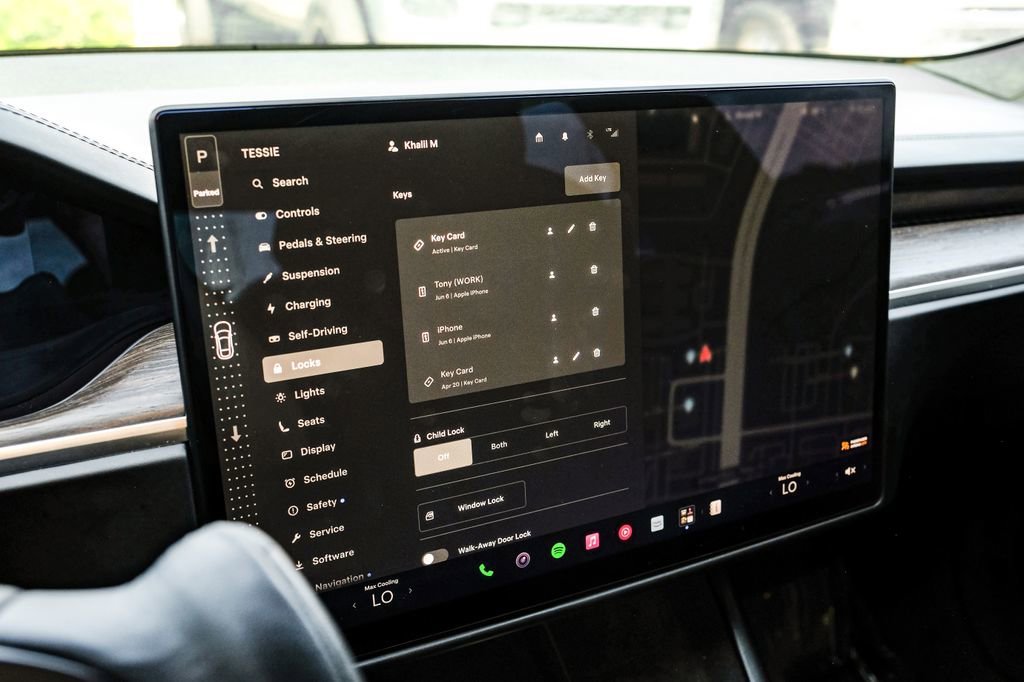 Used 2021 Tesla Model S Long Range AWD/4WD image 25
