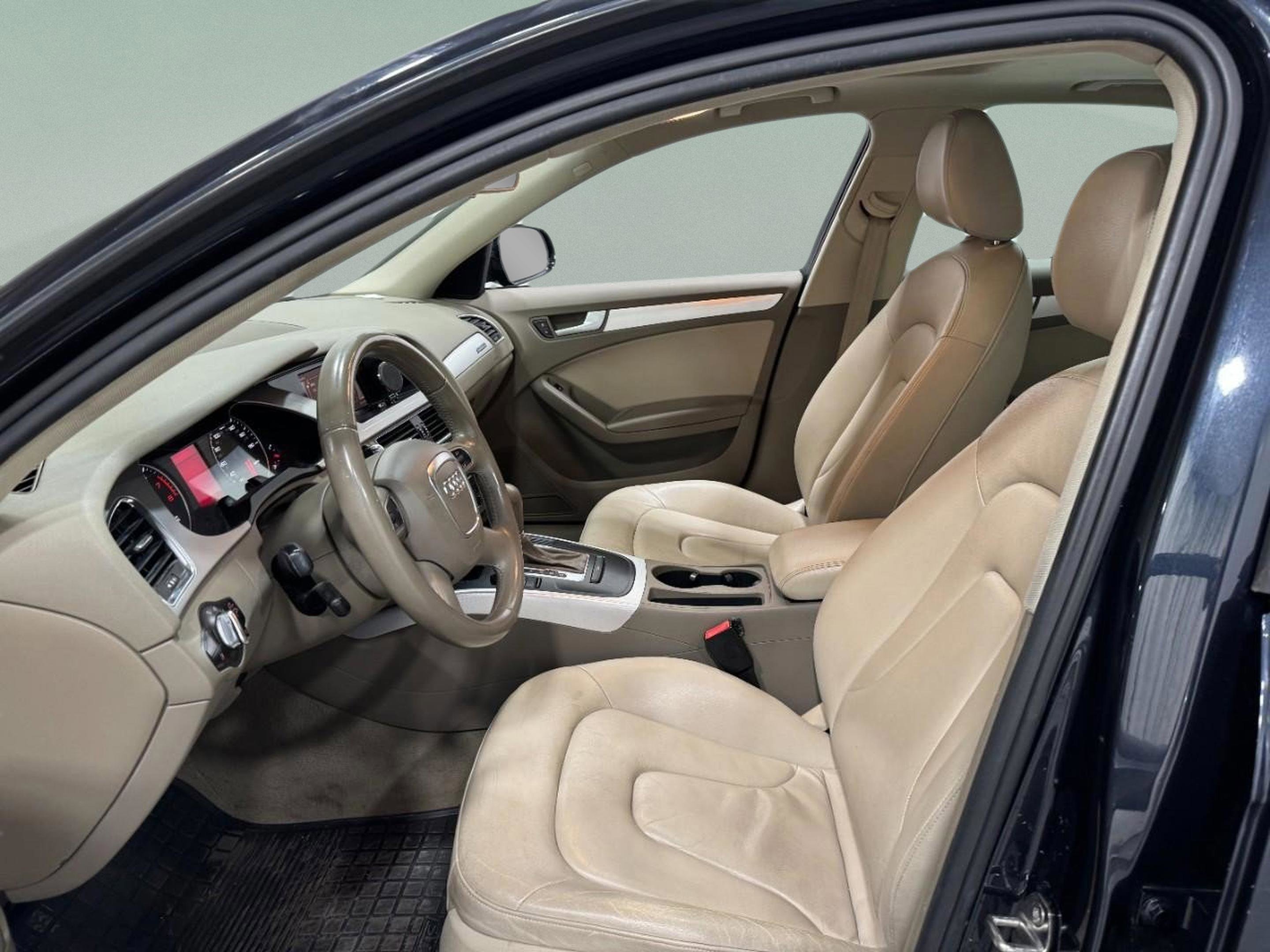 Used 2012 Audi A4 2.0T Premium w/ Convenience Pkg image 26