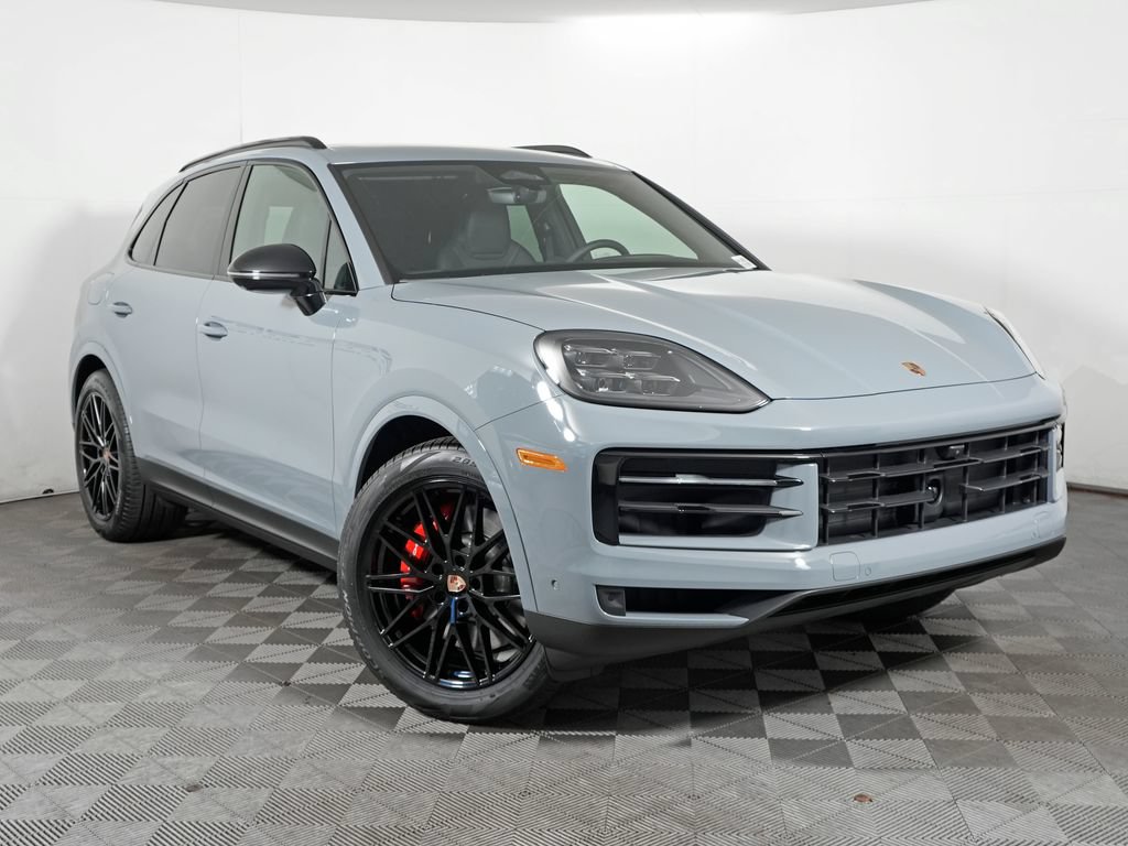 New 2026 Porsche Cayenne S AWD/4WD image 9