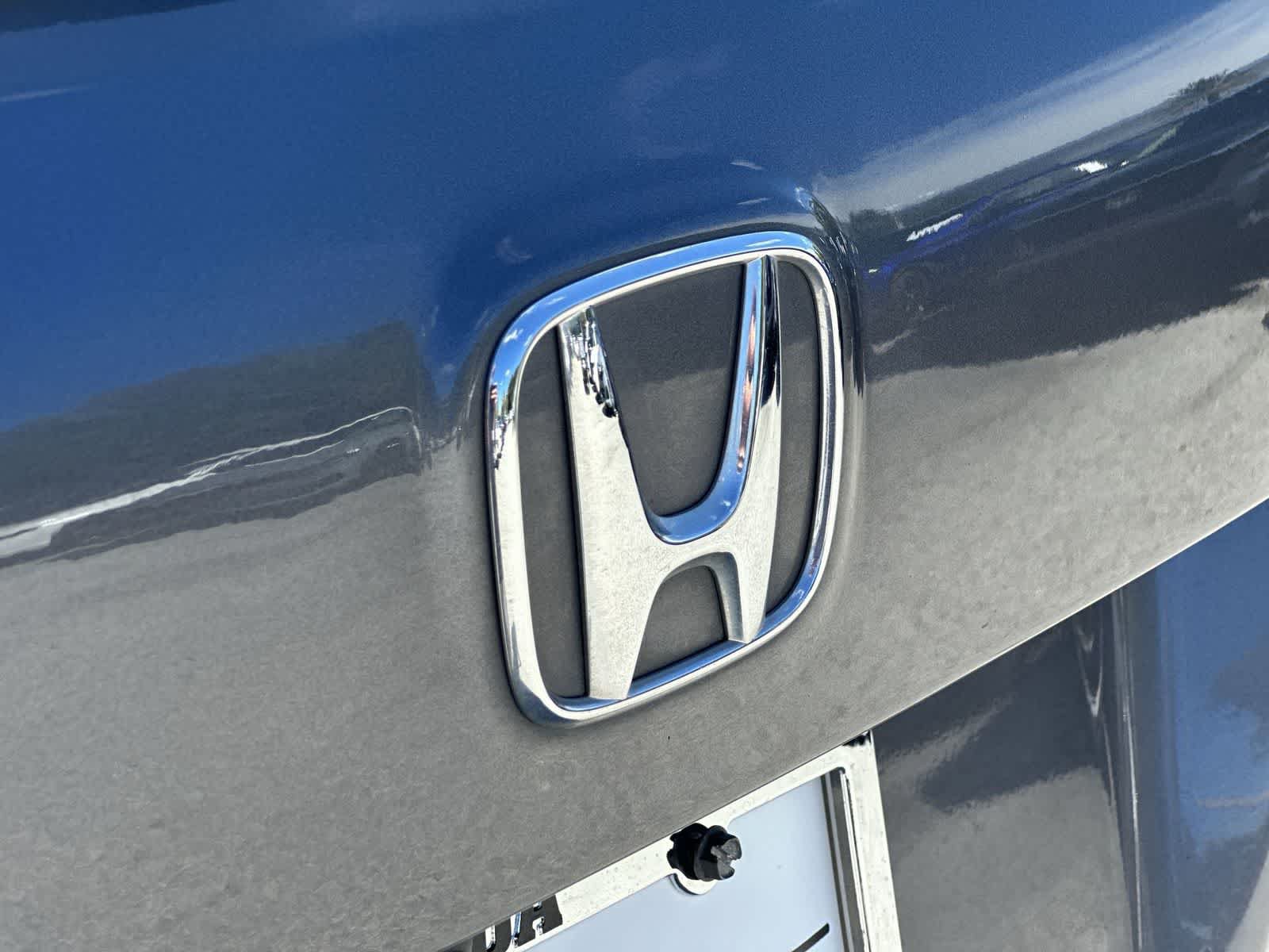 Used 2022 Honda Pilot Touring image 10
