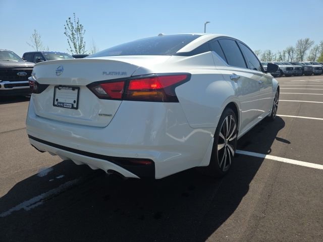 Used 2020 Nissan Altima 2.0 Platinum FWD image 8
