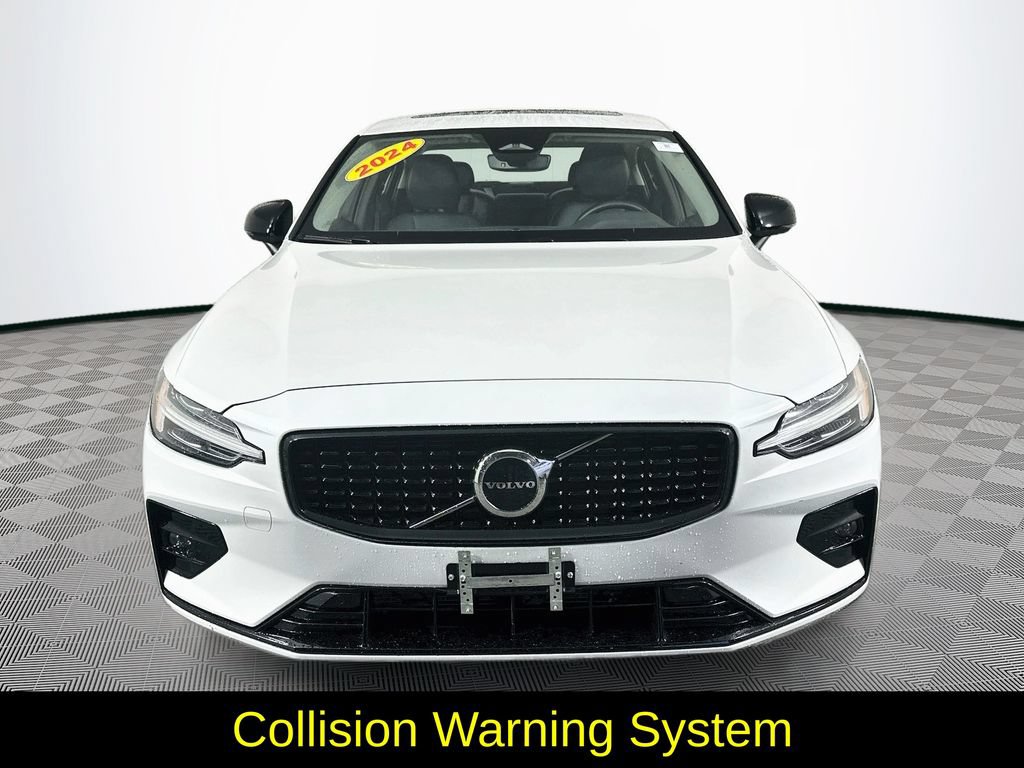 Used 2024 Volvo S60 B5 Core FWD image 4