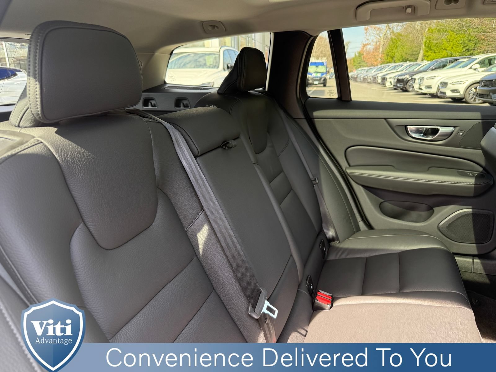 Used 2025 Volvo V60 B5 Cross Country Plus AWD/4WD image 25
