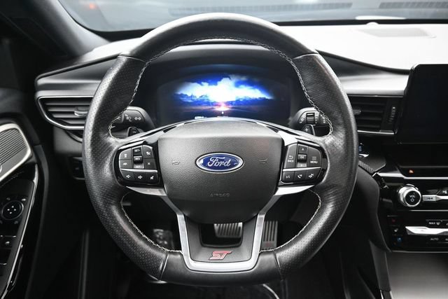 Used 2023 Ford Explorer ST w/ Equipment Group 401A AWD/4WD image 16