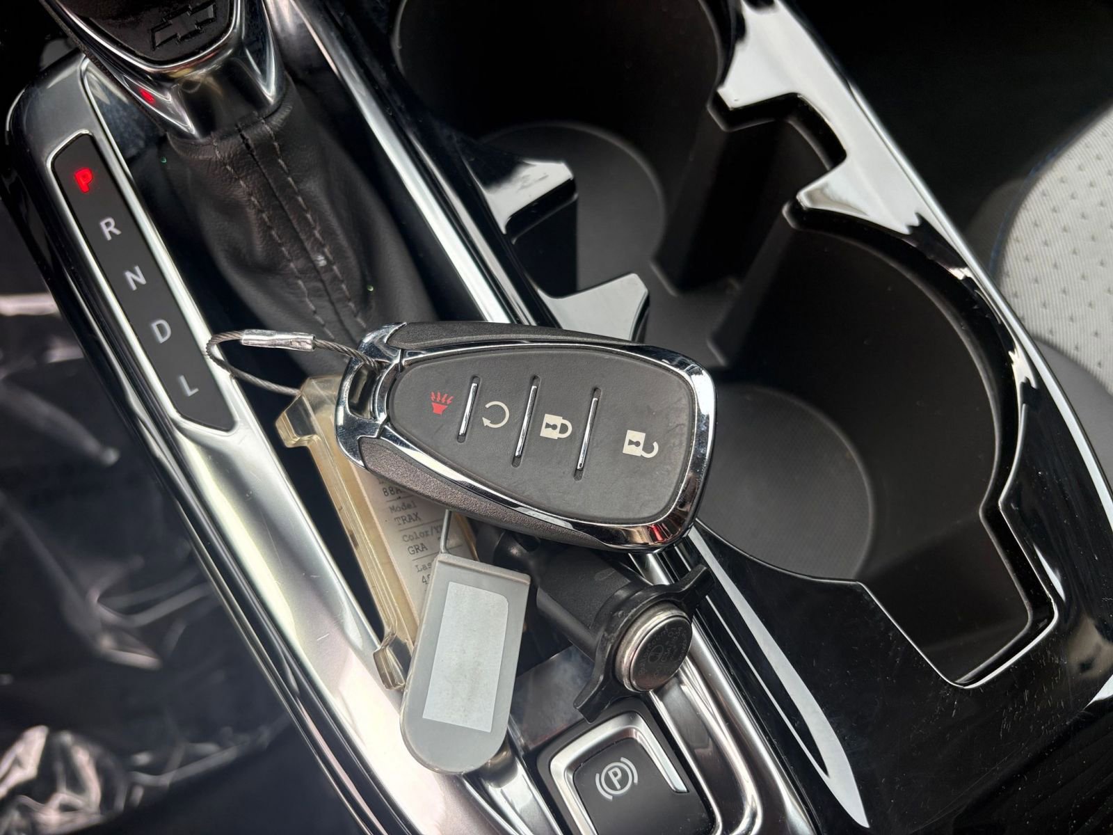 Used 2025 Chevrolet Trax LT w/ LT Convenience Package image 22