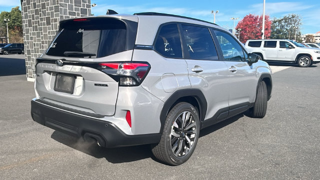 New 2026 Subaru Forester Touring AWD/4WD image 10