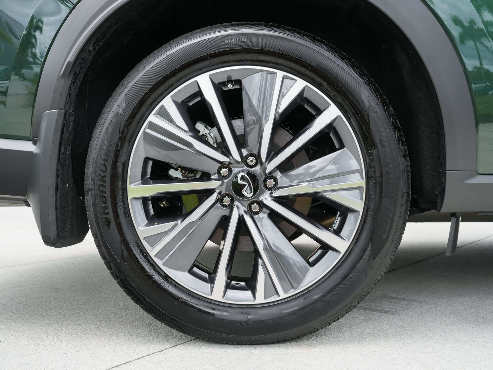 Certified 2026 INFINITI QX60 Luxe w/ Cargo Package FWD image 27