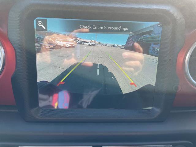 Certified 2023 Jeep Gladiator Rubicon w/ Cold Weather Group image 20