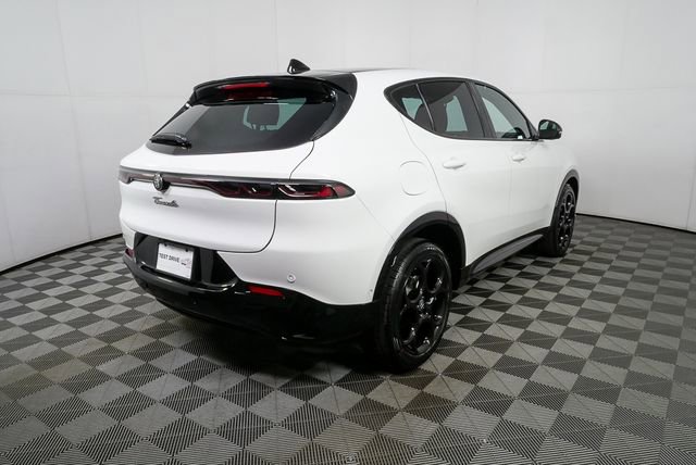 New 2026 Alfa Romeo Tonale w/ Red Premium Package image 3