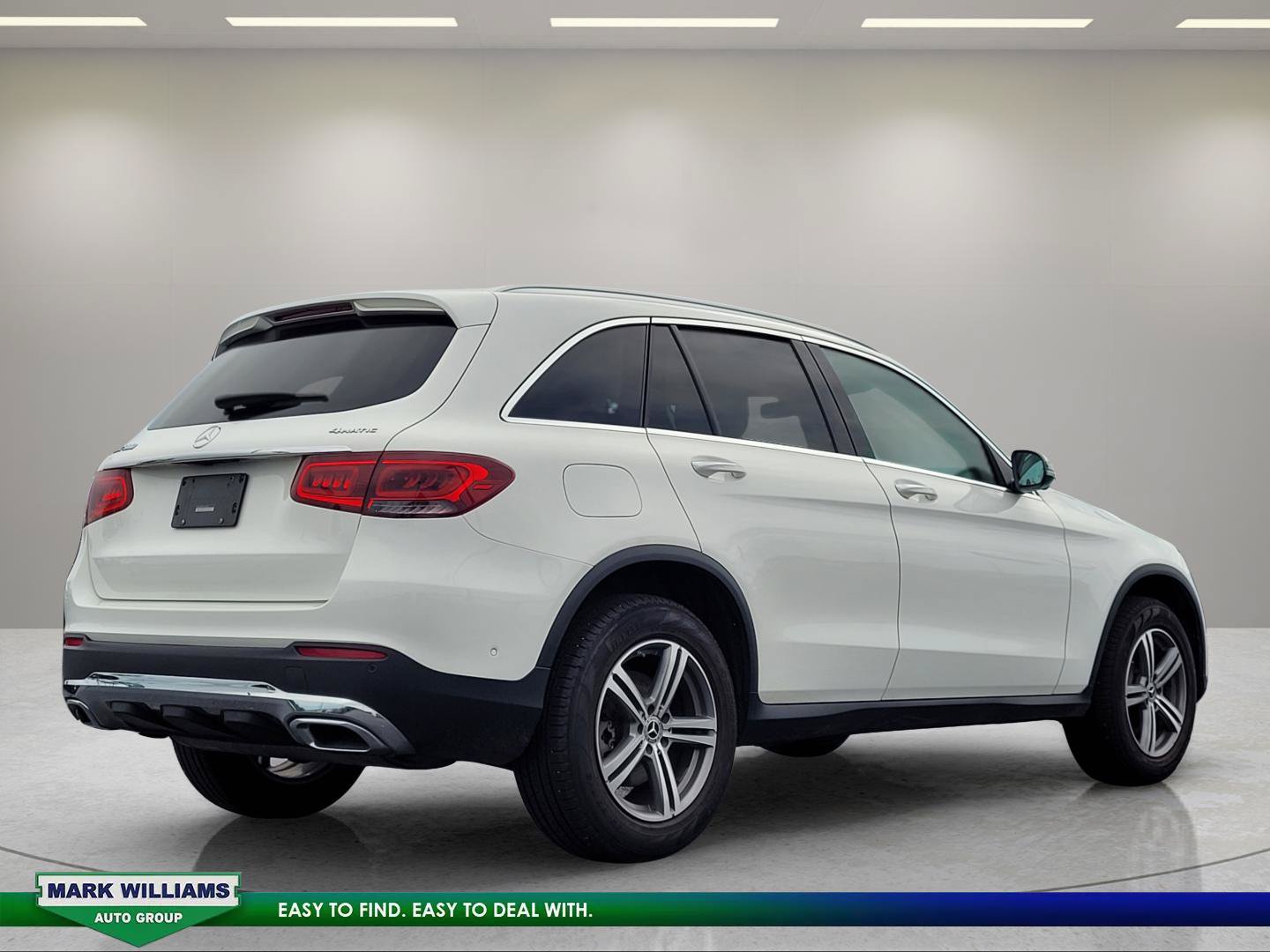 Used 2021 Mercedes-Benz GLC 300 4MATIC image 4