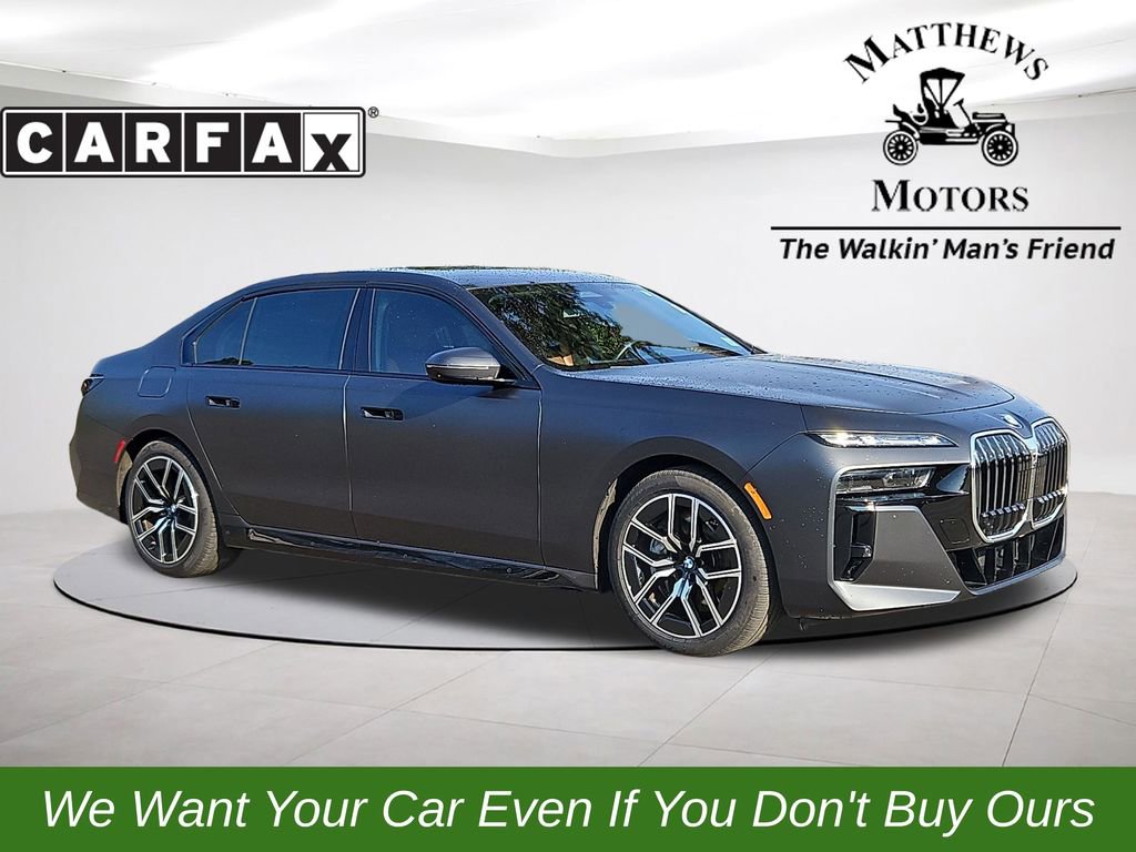 Used 2024 BMW 760i xDrive image 1