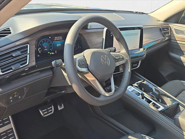New 2026 Volkswagen Atlas SEL Premium R-Line image 5