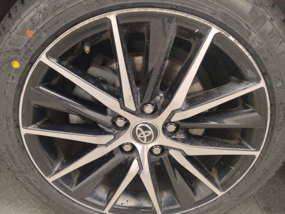 Used 2022 Toyota Camry SE image 31