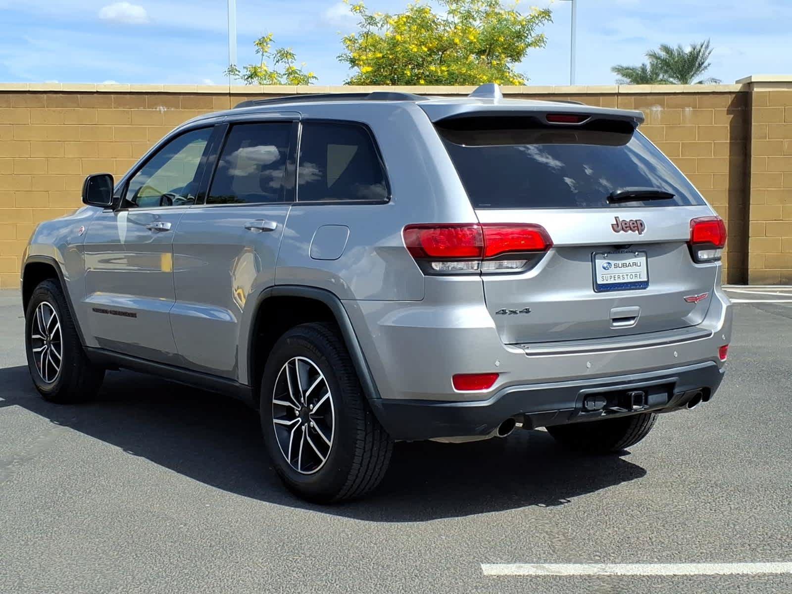 Used 2020 Jeep Grand Cherokee Trailhawk AWD/4WD image 5