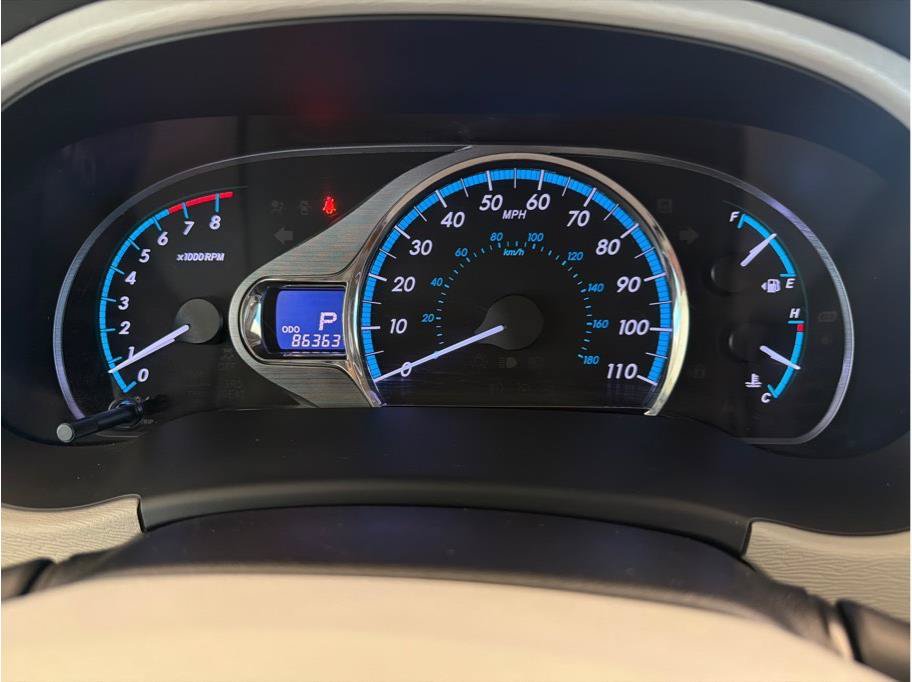 Used 2014 Toyota Sienna XLE FWD image 20
