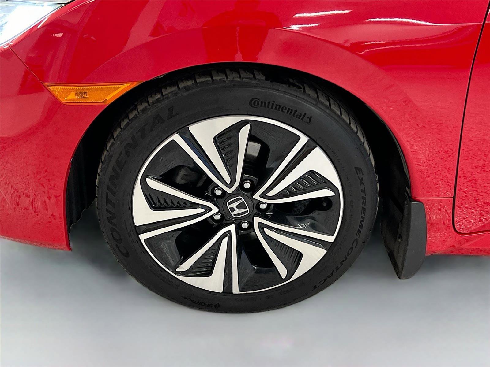 Used 2016 Honda Civic EX-T image 29