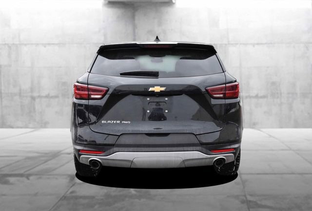 Used 2025 Chevrolet Blazer LT image 6