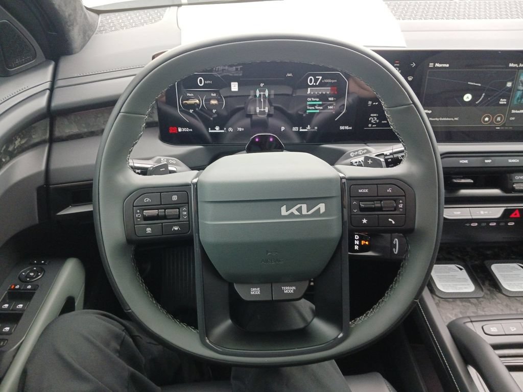 Used 2027 Kia Telluride SX Prestige X-Pro AWD/4WD image 17