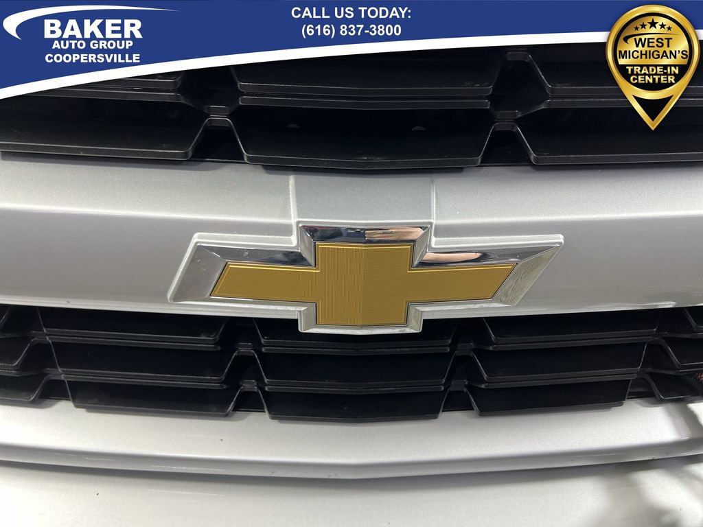 Used 2018 Chevrolet Silverado 1500 Custom w/ Custom Value Package image 29