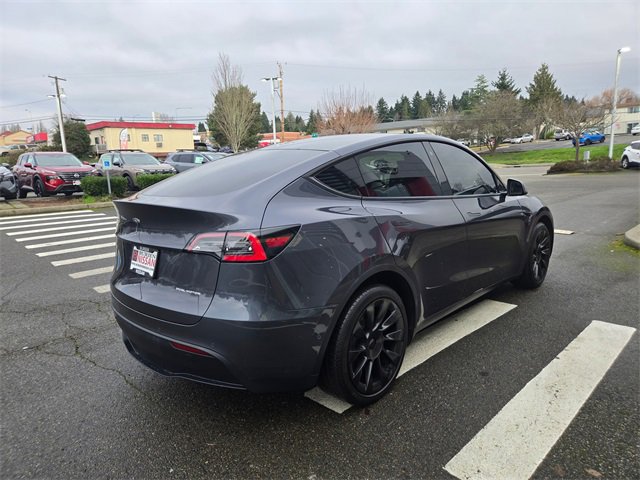 Used 2020 Tesla Model Y Long Range image 7