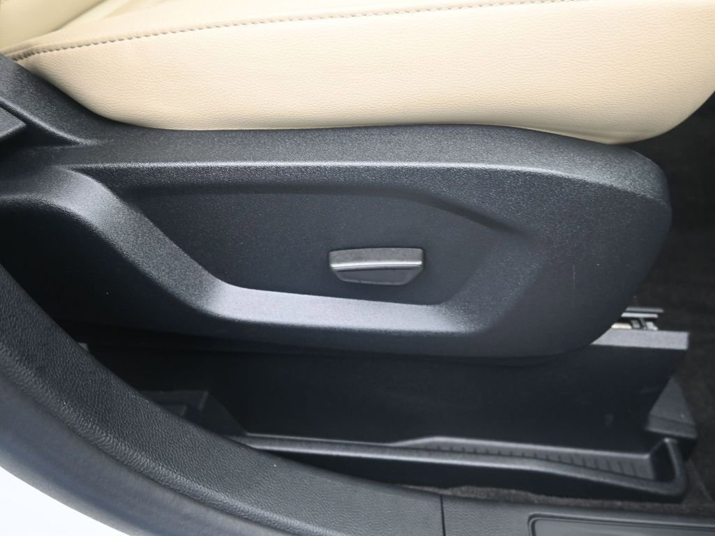 Used 2020 Ford Edge SEL w/ Convenience Package image 21