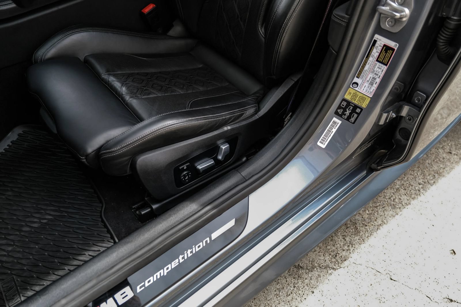 Used 2022 BMW M8 Gran Coupe xDrive Competition w/ M Carbon Exterior Package AWD/4WD image 35