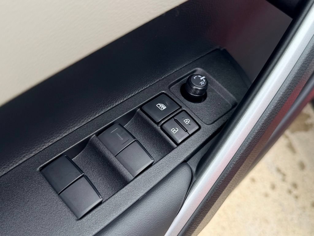 New 2026 Toyota Corolla Cross LE FWD image 10
