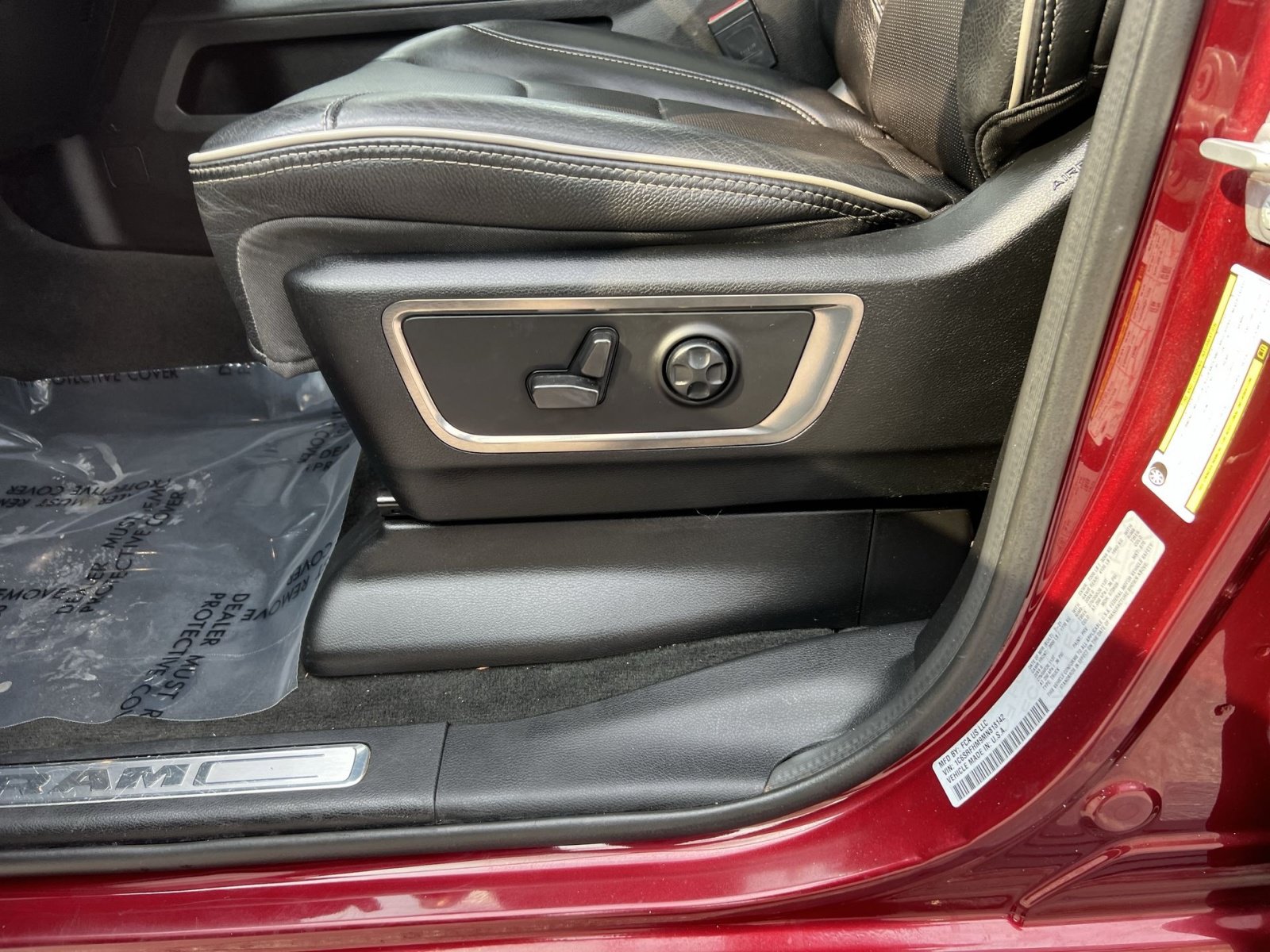 Used 2021 RAM 1500 Limited AWD/4WD image 14