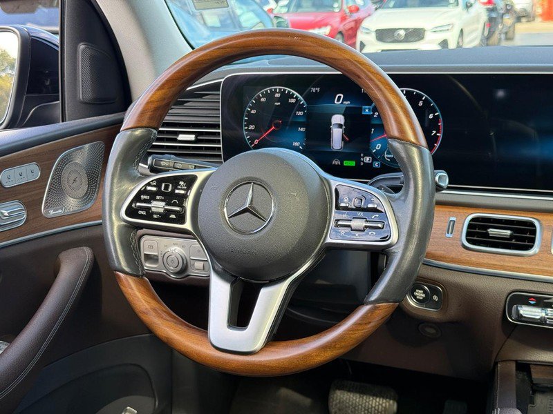 Used 2020 Mercedes-Benz GLS 450 4MATIC image 15