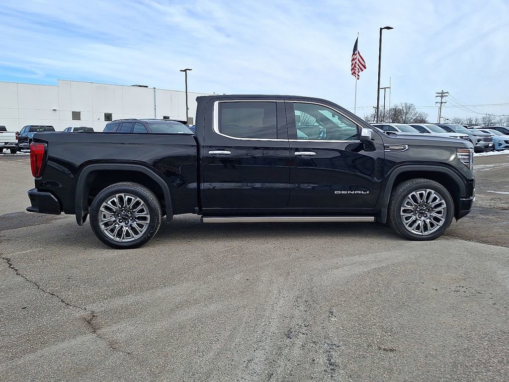 Used 2023 GMC Sierra 1500 Denali Ultimate image 10