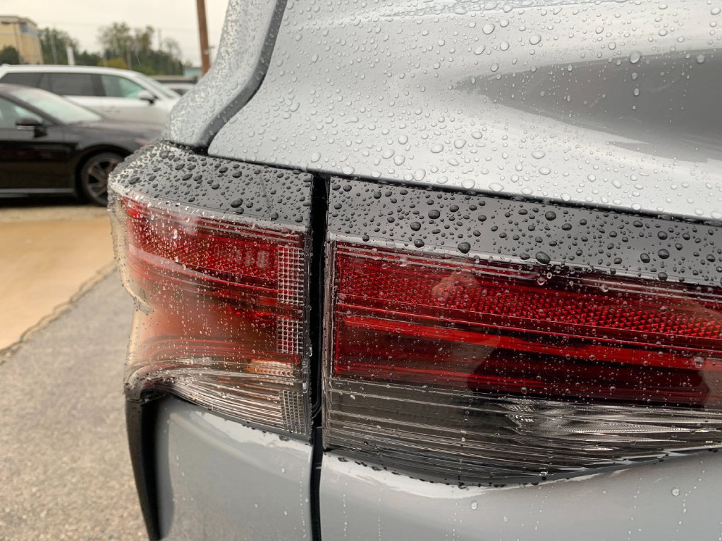 New 2026 Toyota Sienna XLE Woodland Edition AWD/4WD image 33