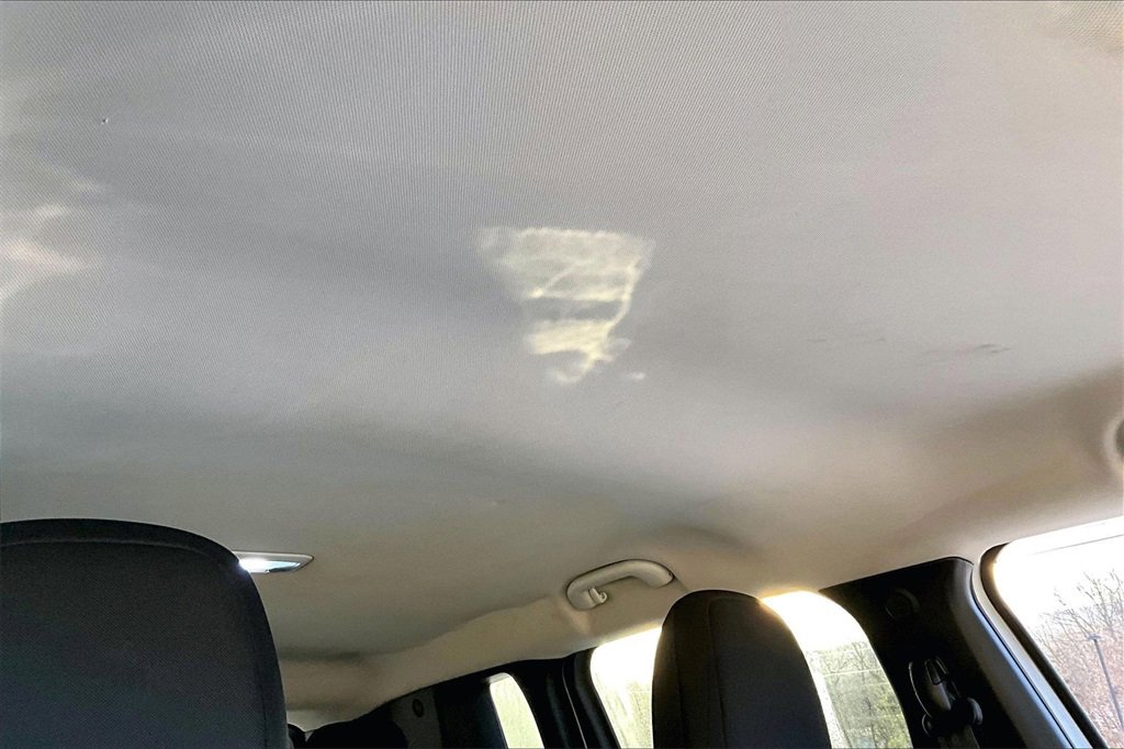 Used 2020 Jeep Renegade Latitude image 20