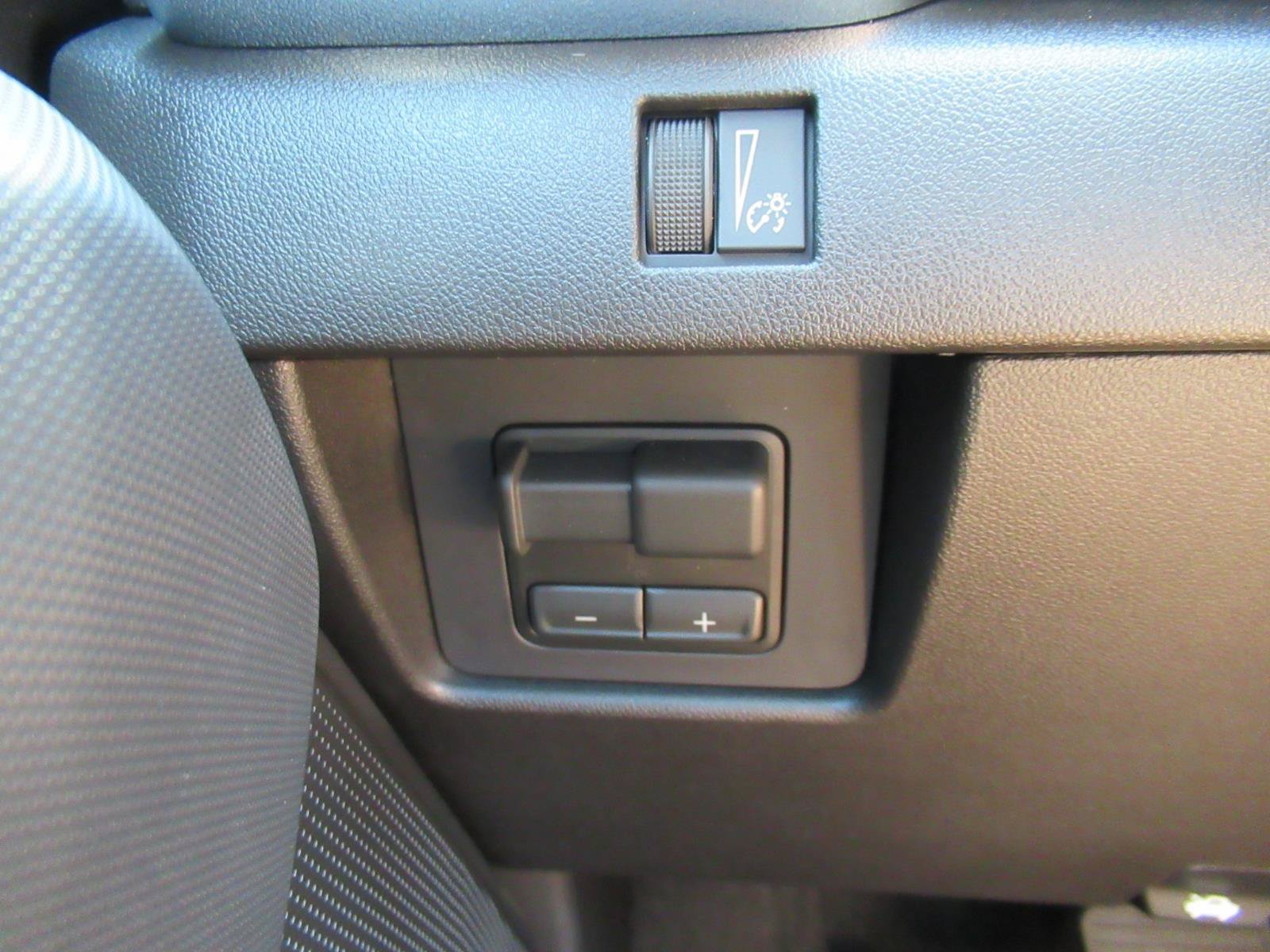 New 2026 GMC Canyon Elevation w/ Convenience Package RWD image 21