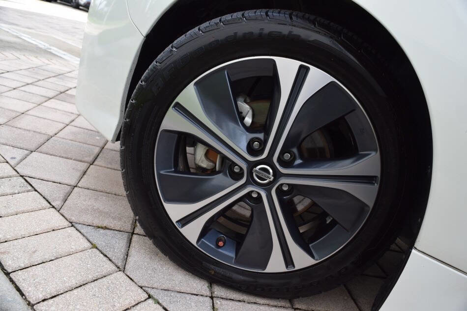 Used 2022 Nissan Leaf SV image 82