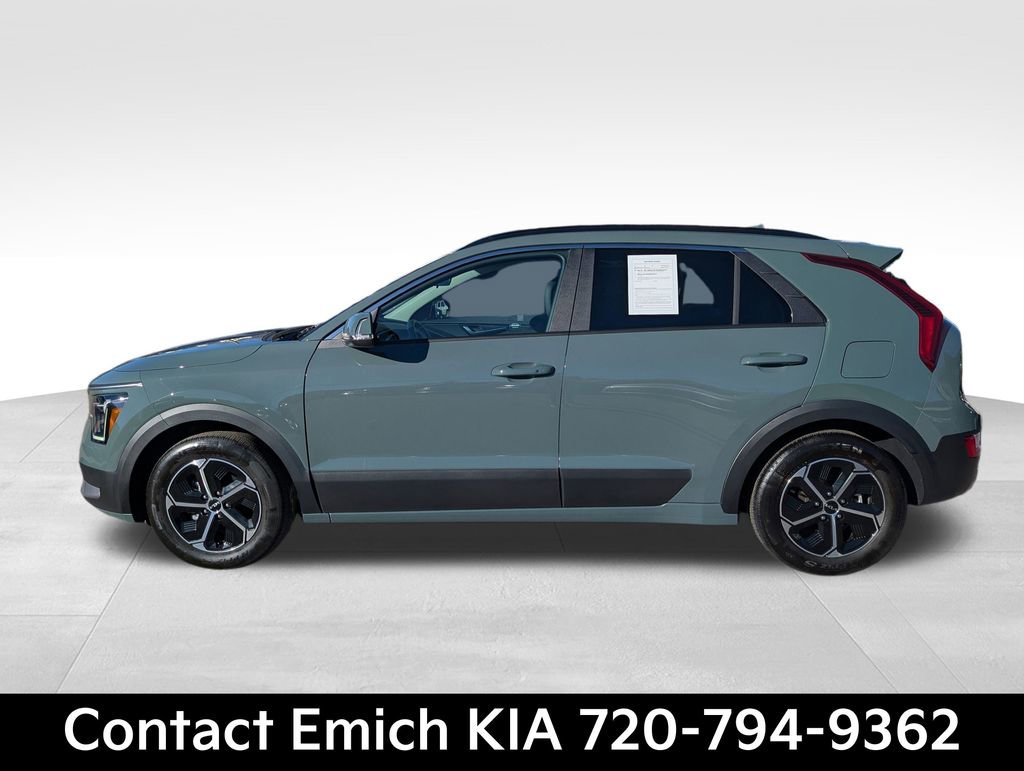 Certified 2023 Kia Niro EX image 2